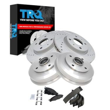 Imagem de TRQ Pastilha de freio dianteiro e traseiro e rotor, kit de sapata e tambor Desempenho semi-metálico revestido com G premium compatível com Ford Focus 2008