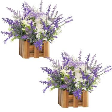 Imagem de WELL KNOWN Arranjo de flores artificiais de 2 peças. Centros de mesa em cesta de madeira falsa (lavanda)
