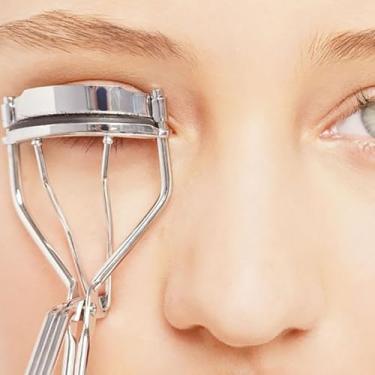 Imagem de Modelador de cílios grande-angular – design portátil de girassol, fixação sem dor para cachos naturais, ajuste ergonômico de 360° (prata) BLC387-02