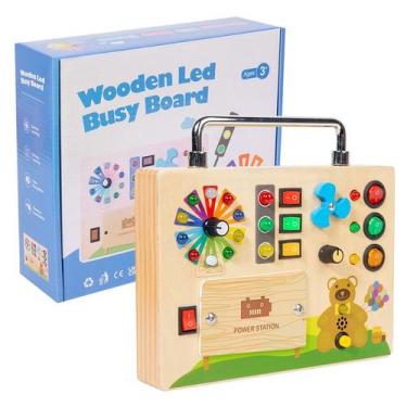 Imagem de Luzes LED de madeira Busy Board para crianças pequenas com design de u
