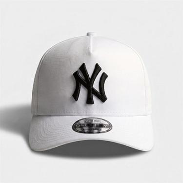 Imagem de BONE 9FORTY A-FRAME SNAPBACK ABA CURVA MLB NEW YORK YANKEES ABA CURVA STRAPBACK BRANCO...