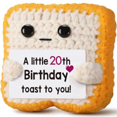 Imagem de Ovrrcame Presentes de aniversário de 20 anos para namorado, namorada, ele e ela - torrada engraçada de crochê, alternativa de cartão exclusivo e lembrança sentimental