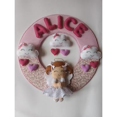 Imagem de Guirlanda Decorativa Infantil de Feltro com Anjinha e Corações, Rosa e Branco