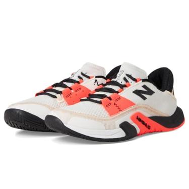 Imagem de New Balance Tênis feminino Minimus Tr V2 Cross Trainer, Sal marinho/bisque/vermelho urgente, 9.5 Wide