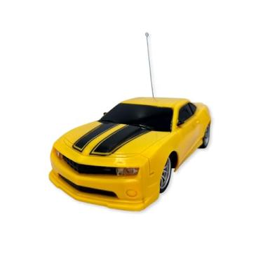 Imagem de Carro de Controle Remoto Ultra, Escala 1:24, Modelo Esportivo, Amarelo com Listras Pretas