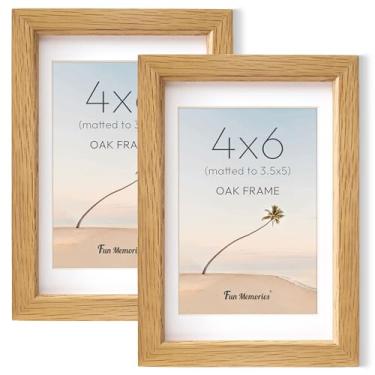 Imagem de Fun Memories Conjunto de 2 porta-retratos 10 x 15 cm, moldura de madeira de carvalho maciça natural com vidro temperado HD, moldura de madeira simples moderna 10 x 15 cm fosca para tela de parede ou