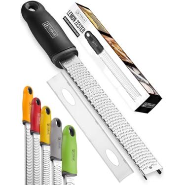 Imagem de Orblue Ralador de queijo e casca de limão – Ralador multifuncional premium para parmesão, gengibre, chocolate, frutas, legumes – Lâminas de aço inoxidável ultra-afiadas com capa protetora, preto