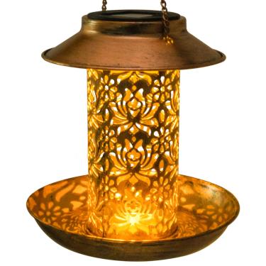 Imagem de OLIKER Alimentador solar de pássaros, painéis decorativos de metal, casa de pássaro com luz para alimentação, alimentador de pássaros selvagens, presente de pendurar para amantes de pássaros, decoração de quintal ao ar livre