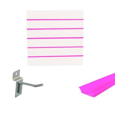 Imagem de Painel Canaletado Branco em Mdf 0,61 x 0,61m com Perfil Pvc Rosa e 20 