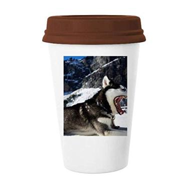 Imagem de Caneca de vidro de cerâmica com foto de cachorro de neve com boca grande