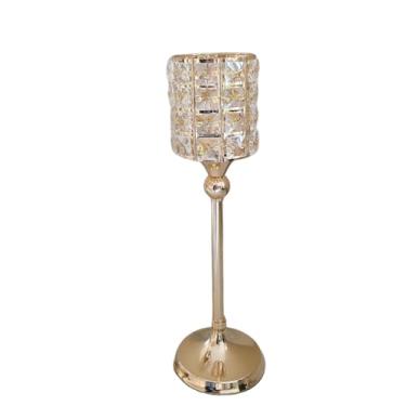Imagem de Castiçal Dourado Decorativo com Cristais, 37cm Base e Metal e Dourado, para Decoração de Mesa
