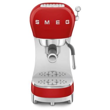 Imagem de Smeg - Máquina de café expresso manual com varinha de vapor, 15 barras de pressão, filtro suporte de aço inoxidável, aquecedor de copos passivo, controlos fáceis de usar e colher de medição, fabricado