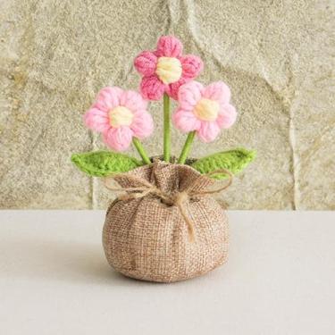 Imagem de Bolsa de cordão da sorte feita à mão em vaso - Mini decoração de casa de malha com flores falsas, presente para mulheres (rosa)