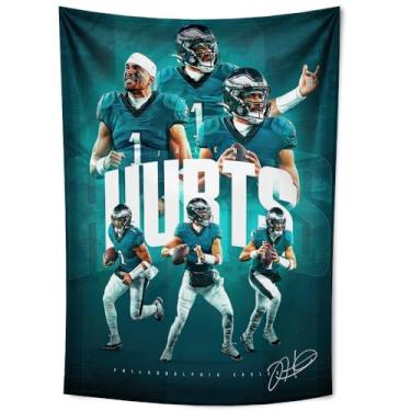 Imagem de WHZKCYH Tapeçaria Jalen Hurts para fãs de futebol infantil presentes de festa de aniversário - Rugby Superstar tapeçaria assinada pôster para decoração de parede de quarto de menino adolescente - 100