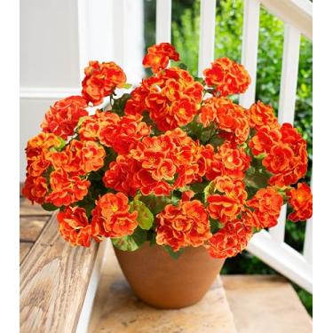 Imagem de Flores artificiais de gerânios falsos para decoração de outono e outono ao ar livre, 6 pacotes de gerânios de seda, aparência resistente a UV, plantas verdadeiras de flores falsas para porta da frente