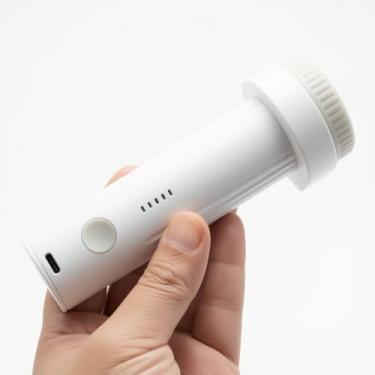 Imagem de Bomba de vácuo elétrica sem fio para sacos de armazenamento a vácuo, bomba de ar de viagem, vedação recarregável por USB portátil e bomba de saco de compressão para roupas, cobertores e roupas de cama