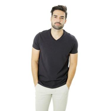 Imagem de Camiseta Masculina Básica Cotton Preta Gola V-Masculino
