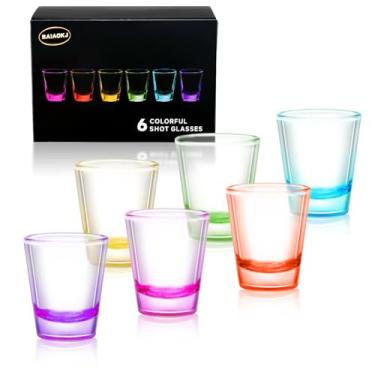 Imagem de SAIAOKJ Conjunto de copos de shot, base pesada de 59 g, pacote com 6 com caixa de presente para tequila, uísque, vodca, licores, coquetéis (coloridos)