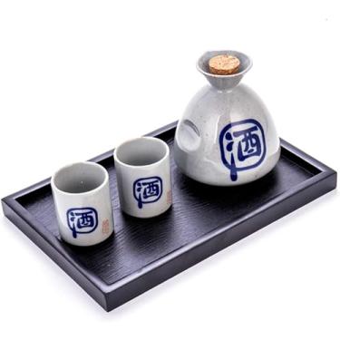 Imagem de Conjunto de saquê japonês com bandeja de saquê conjunto de copos de porcelana tradicionais de cerâmica conjunto de saquê, copos de saquê, pote e bandeja de saquê, peixe de surf, 2 xícaras