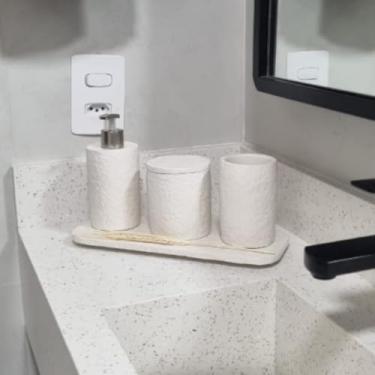 Imagem de Kit Banheiro Luxo em Concreto Texturizado Pedra – Bandeja Saboneteira Porta Escovas e Pote com Tampa Kit Lavabo Moderno e Elegante (Kit completo bico escovado,Natural)