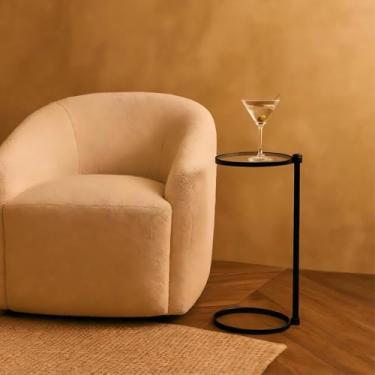 Imagem de TEHOME Mesa de vidro preto para bebidas de metal Martini redonda pequena mesa lateral para sofá de vidro temperado em forma de C para sofá 25,4 cm de diâmetro, 62,4 cm A