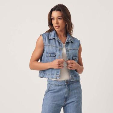 Imagem de Camisa Colete Jeans Cropped Bolso Com Lapela Botões Frontais Azul Clar