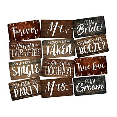 Imagem de Conjunto de 6 peças com duas faces, placas de apoio de casamento perfeitas para cabine de fotos faça você mesmo, ótimas para aluguéis de cabine de foto. Acessórios divertidos para cabine de fotos de casamento que os convidados vão adorar!