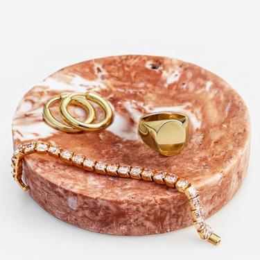 Imagem de Prato de joias redondo de travertino natural, 9,9 cm – Bandeja de bugiganga de mármore para anéis, brincos e colares, presente para mulheres (vermelho)