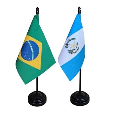 Imagem de Kit Bandeira de Mesa Brasil e Guatemala, 26cm Altura, 18x11cm, Tecido Oxford, Base Plástica, Decoração Escritório e Eventos