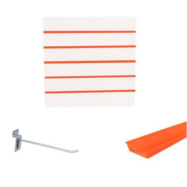 Imagem de Painel Canaletado Branco em Mdf 0,61 x 0,61m com Perfil Pvc Laranja e 