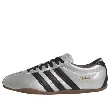 Imagem de adidas Originals Tênis feminino japonês, Prata metálico/núcleo preto/chiclete, 9.5