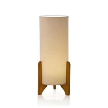 Imagem de Luminária de Chão Vitória em Tecido Palha e Pés de Madeira Maciça de Eucalipto