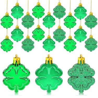 Imagem de JULMELON 24 peças de enfeites de Dia de São Patrício, 3 estilos de mini decoração de trevo brilhante/fosco/com glitter, trevo da sorte, 4 x 4 cm, suprimentos de festa para sala de aula em casa