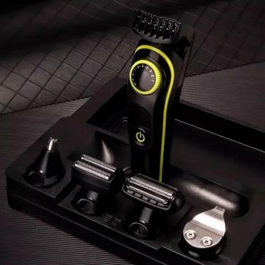 Imagem de Barbeador Elétrico Portátil Kit Corte Conforto