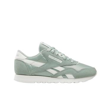 Imagem de Reebok Tênis feminino clássico de nylon, Verde híbrido/verde híbrido/giz, 40 BR