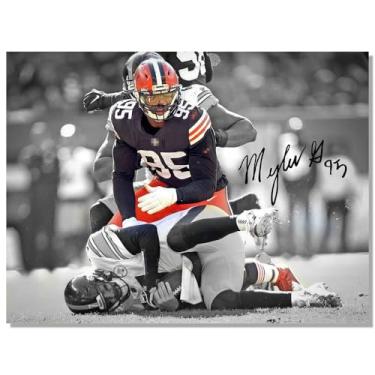 Imagem de WHZKCYH Pôster 2025 Rugby Star Myles Garrett para decoração de parede de quarto de crianças - Pôster assinado superstar do futebol em tela para fãs presentes de meninos e adolescentes