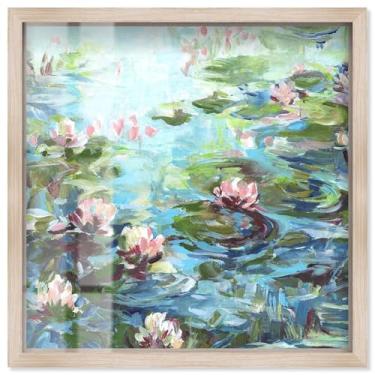 Imagem de Petals on Water Shadowbox Print Coastal Wall Art por Art Remedy, moldura loira, 33 x 33