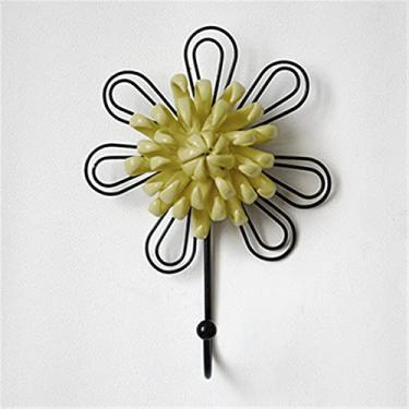 Imagem de Gancho de metal em forma de flor montado na parede Suporte de colírio para casa cozinha banheiro porta traseira pendurado ferro cabide decorativo (cor: amarelo C)