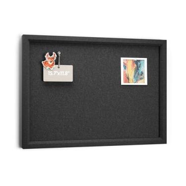 Imagem de Quadro alternativo de cortiça de feltro Fluxnara, quadro de avisos de feltro 40,6 cm x 30,5 cm, moldura preta com 8 abas adesivas, quadro de pinos para escritório em casa, sala de aula, entrada