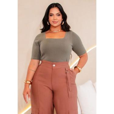 Imagem de Blusa Plus Size Em Malha Soft Decote Quadrado