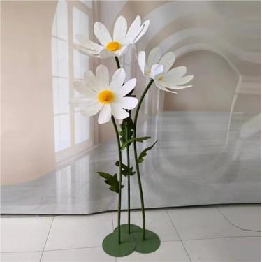 Imagem de Margaridas artificiais gigantes para decorações de casamento - Flores de papel grandes para jardim, hotel, escritório, adereços de fotografia - Perfeito para eventos e celebrações