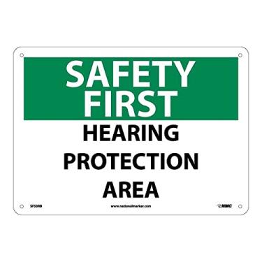 Imagem de National Marker SF53RB Placa "Safety First, Hearing Protection Area", plástico rígido, 25,4 cm x 35,5 cm