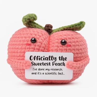 Imagem de FRBFRB Funny Birthday Gift for Girlfriend, 'Officially The Sweetest Peach' Crochet Plush with Card, Cute Valentines Day Present for Boyfriend, Scientific Fact Anniversary Keepsake for Her Him Partner