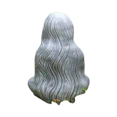 Imagem de Estátua Da Deusa Da Lua Da Mitologia Grega Em Resina Para Decoração De