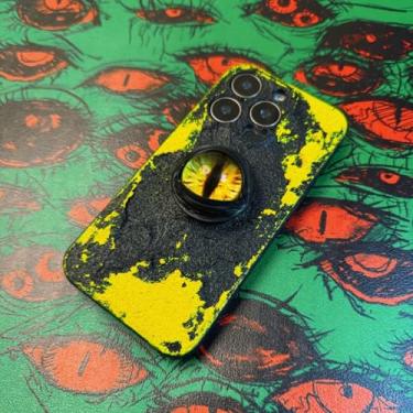 Imagem de Unitvbba Capa de telefone gótica 3D feita à mão com olho de monstro – Ajuste personalizado para todos os modelos de telefone – Exclusivo para fãs de terror, cosplay, amantes de estética escura (olhos