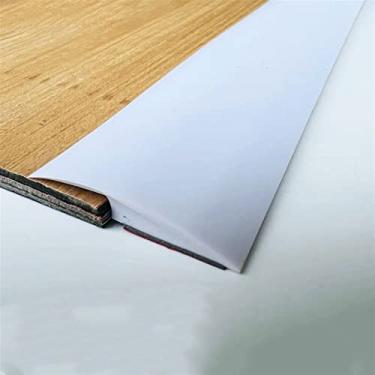Imagem de GQQGSHOP Tira de transição de piso de 16,4 pés autoadesiva para carpete e acabamento de borda de piso Acabamento de carpete de PVC Adequado para transições de limite com altura de 0,15 ~ 0,23