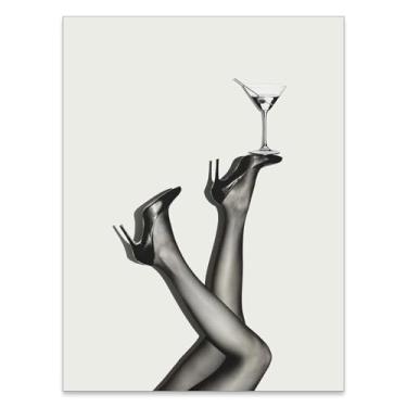 Imagem de WOFUPMY Pôster de pernas de vidro Martini preto e branco glamouroso feminino arte de parede moda feminina estética impressão em tela retrô bar carrinho decoração de parede sala de estar quarto 30 x 40