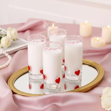 Imagem de Qinyoung Conjunto de copos de copo de vidro com ícone de Dia dos Namorados Coração Base pesada transparente Dia dos Namorados Whiskey Red Shot Glass Set para mulheres, presente de aniversário