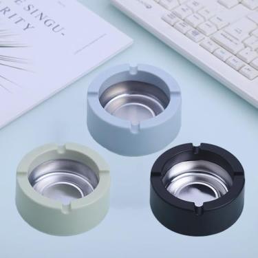Imagem de 3 peças mini cinzeiro portátil à prova de vento – compacto, durável e fácil de limpar para viagens, carro, uso ao ar livre e doméstico