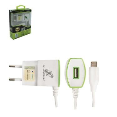 Imagem de Carregador de tomada bivolt com luz + 1 saida usb 2a e cabo v8 x-cell 